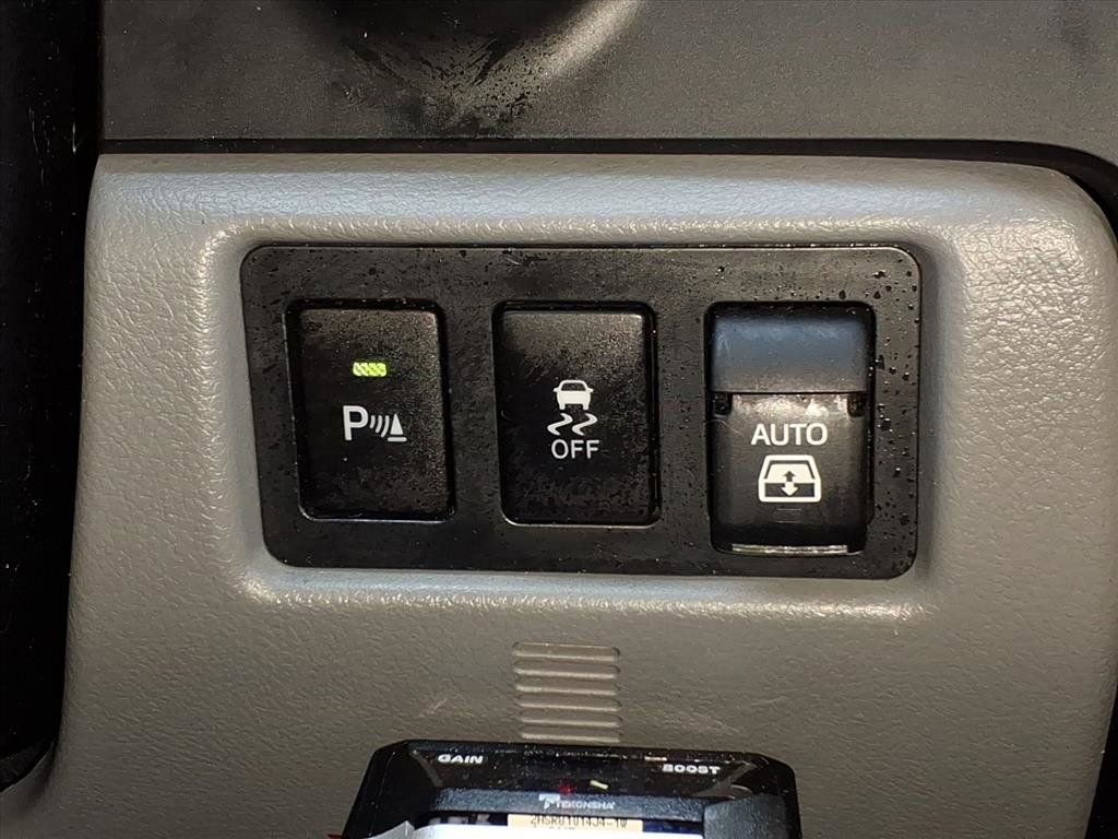 Used 2021 Toyota Sequoia SR5 image 21