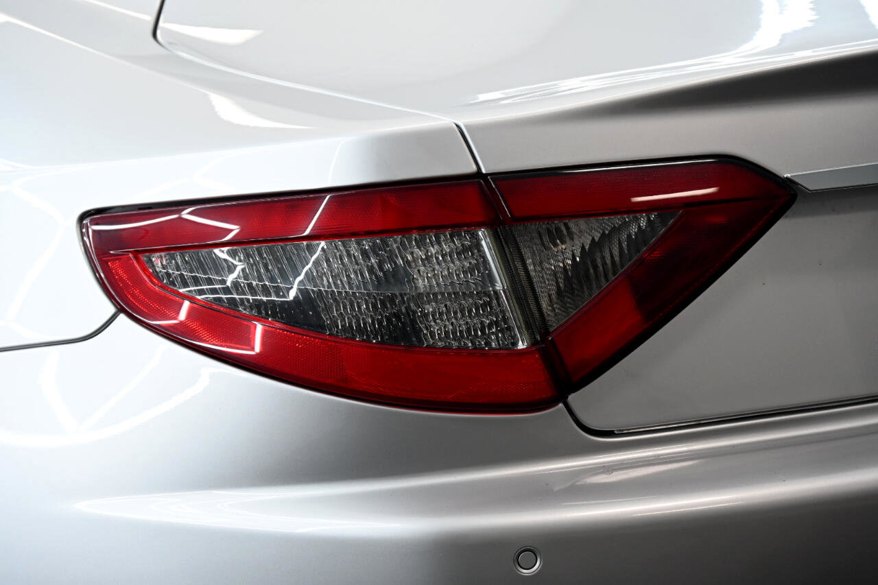 Used 2014 Maserati GranTurismo Sport image 14