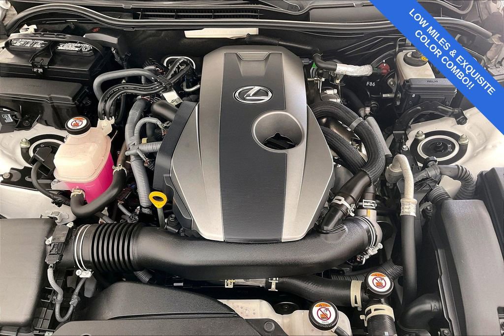 Used 2022 Lexus IS 300 image 12