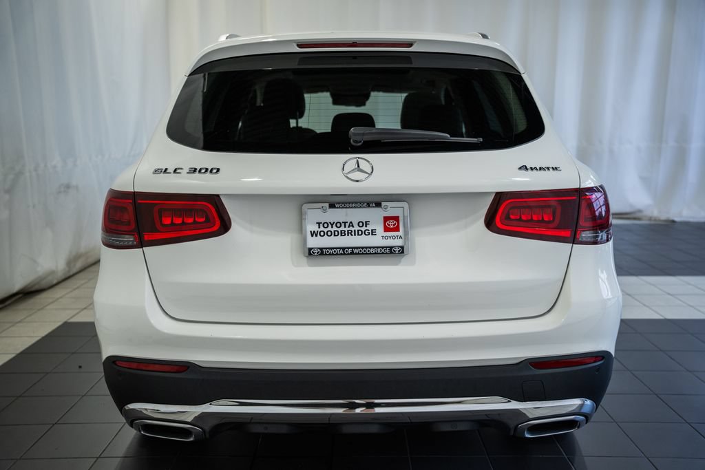 Used 2021 Mercedes-Benz GLC 300 4MATIC w/ Driver Assistance Package image 5