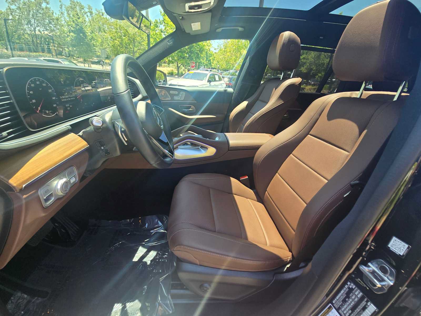Certified 2026 Mercedes-Benz GLS 450 4MATIC image 24
