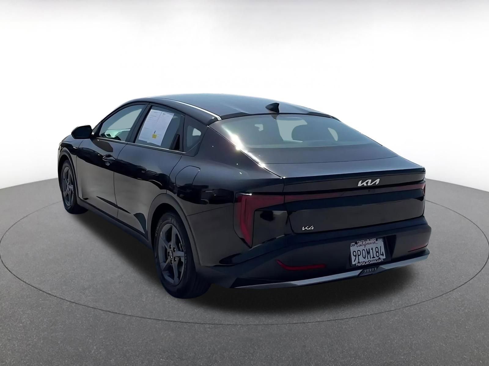 Used 2025 Kia K4 FWD image 11