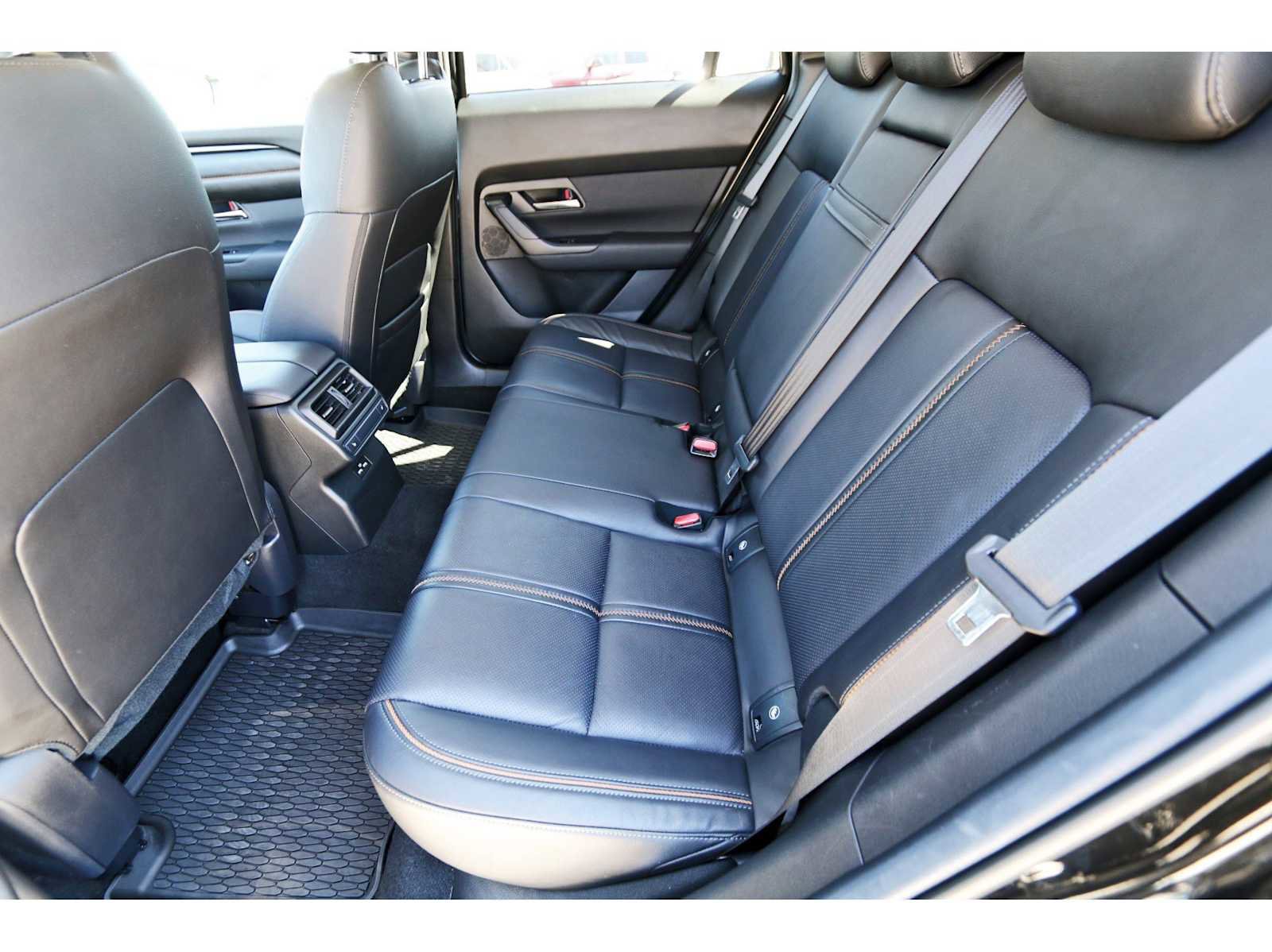 Used 2024 MAZDA CX-50 2.5 Turbo w/ Premium Plus Pkg image 12