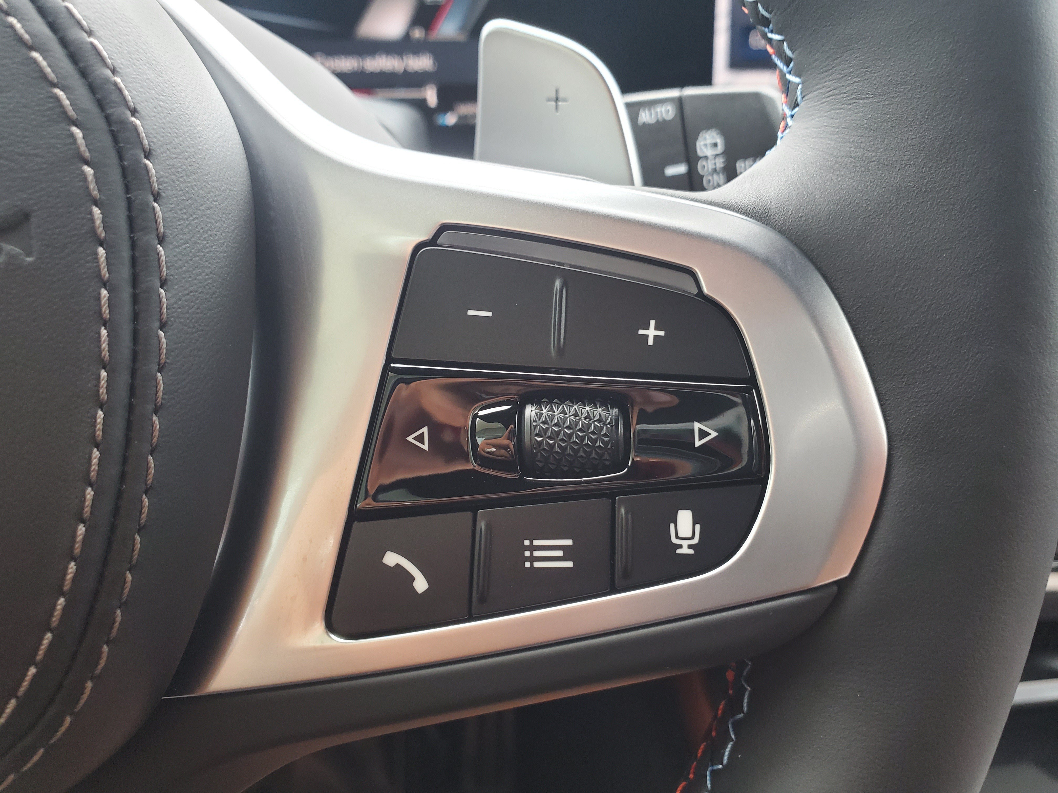 New 2027 BMW X7 M60i AWD/4WD image 14