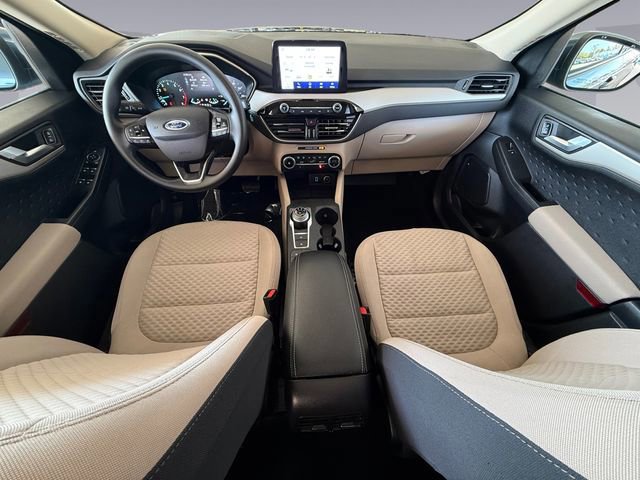 Used 2020 Ford Escape SE image 12