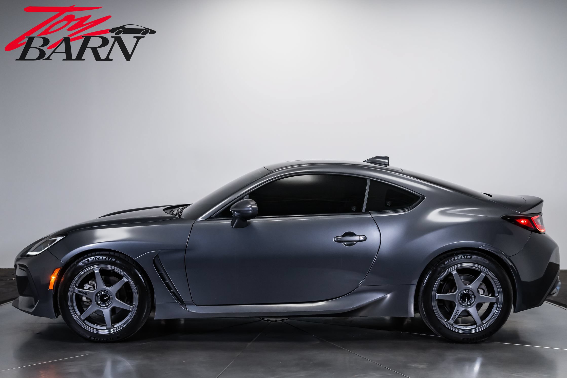 Used 2024 Subaru BRZ Limited w/ Popular Package 2 RWD image 2