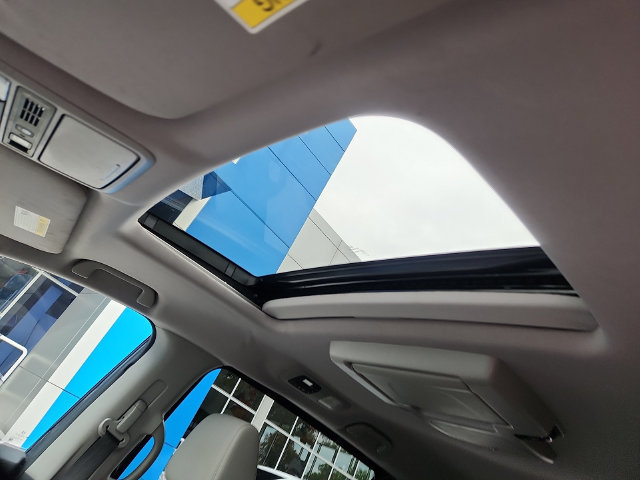 Used 2023 Honda Odyssey Touring image 14