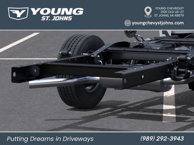 New 2026 Chevrolet Express 3500 RWD image 14