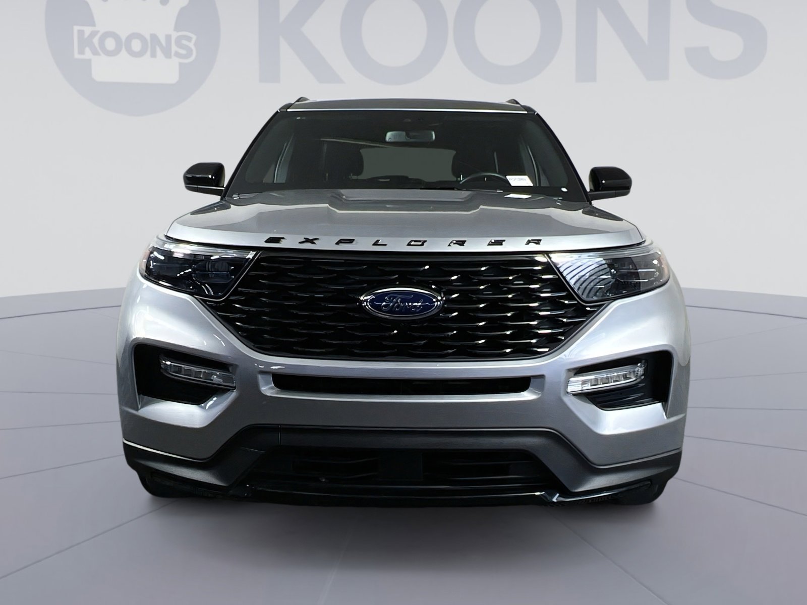 Used 2023 Ford Explorer ST-Line w/ Class IV Trailer Tow Package AWD/4WD image 4