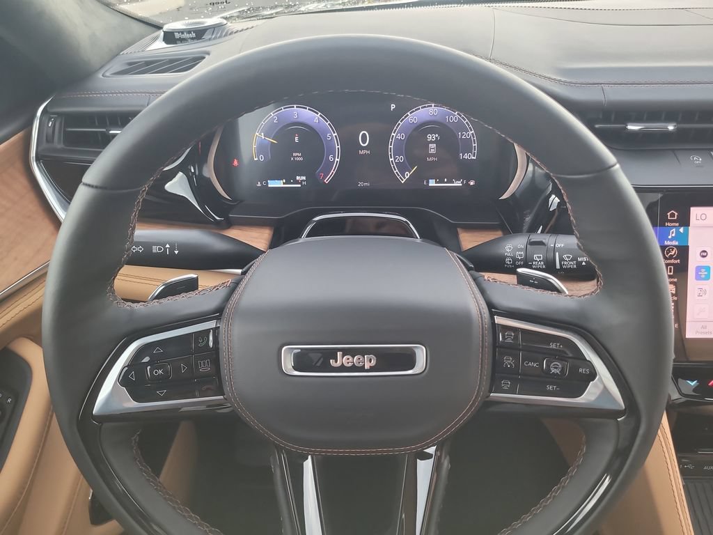 New 2026 Jeep Grand Cherokee Summit AWD/4WD image 33
