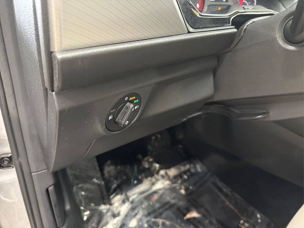 Used 2020 Volkswagen Jetta R-Line w/ R-Line Cold Weather Package image 37