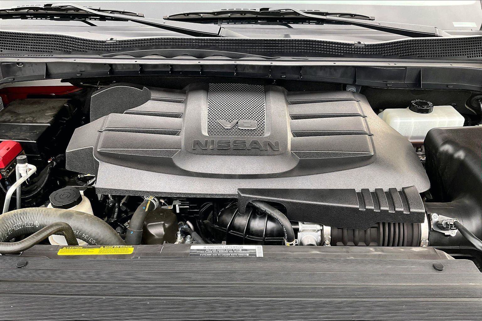 Certified 2024 Nissan Titan Platinum Reserve w/ Moonroof Package image 11