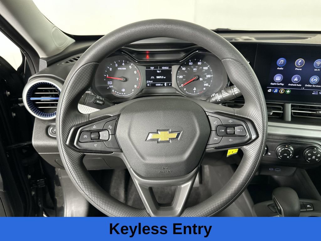 Certified 2024 Chevrolet Trax LS w/ LS Convenience Package FWD image 14