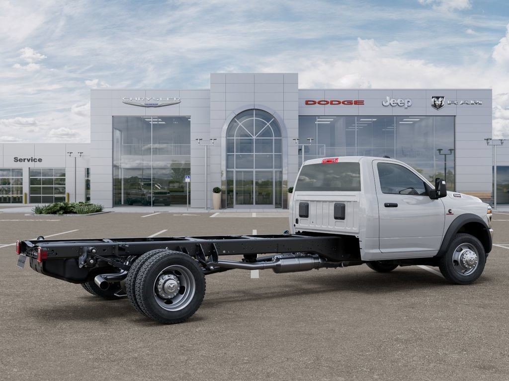 New 2026 RAM 5500 Tradesman w/ Chrome Appearance Group AWD/4WD image 4