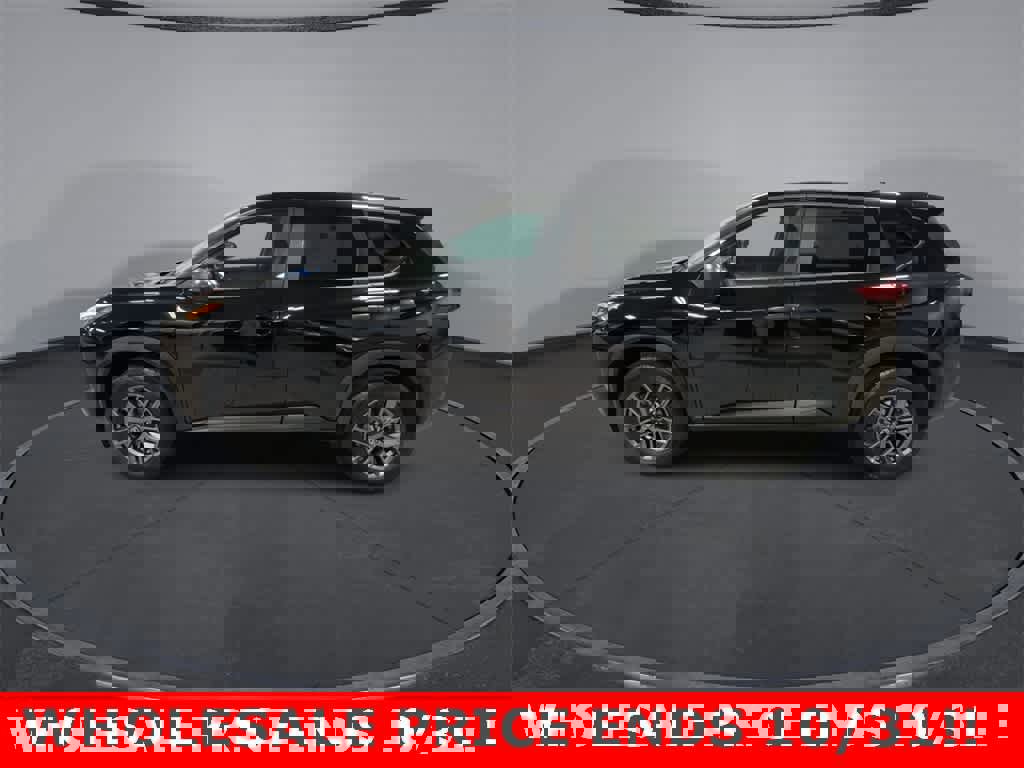 Used 2021 Nissan Rogue S image 5