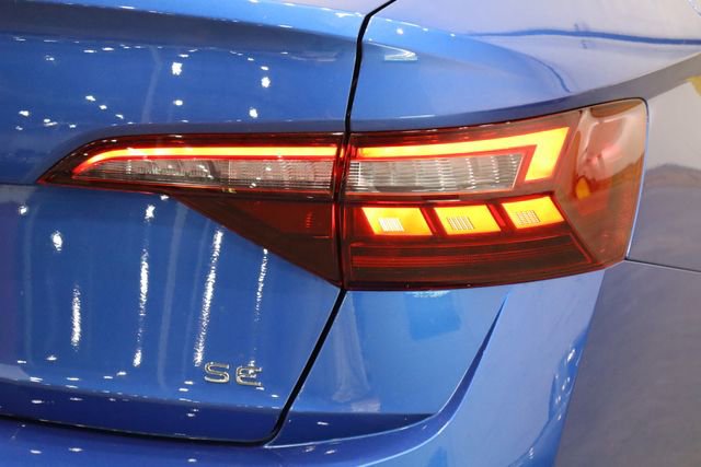 Used 2024 Volkswagen Jetta SE image 41