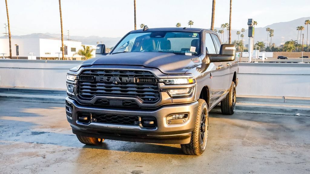 New 2026 RAM 2500 Big Horn AWD/4WD image 4