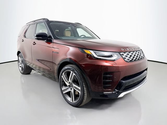 Certified 2026 Land Rover Discovery Limited Edition AWD/4WD image 3