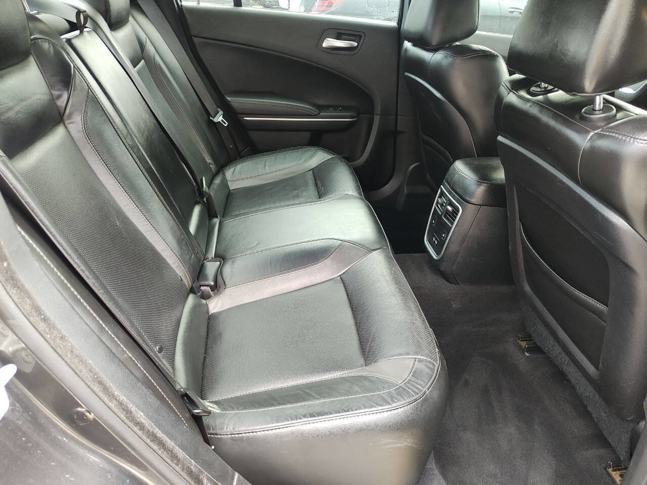 Used 2020 Dodge Charger SXT w/ Leather Interior Group image 35