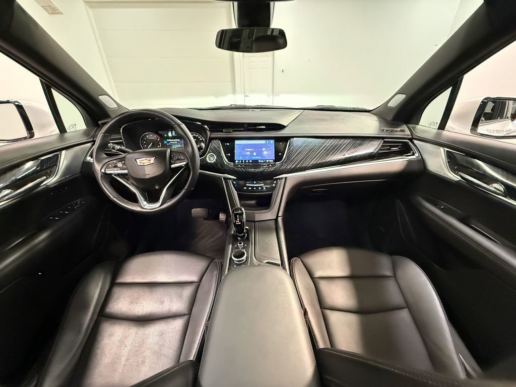 Used 2023 Cadillac XT6 Premium Luxury image 71