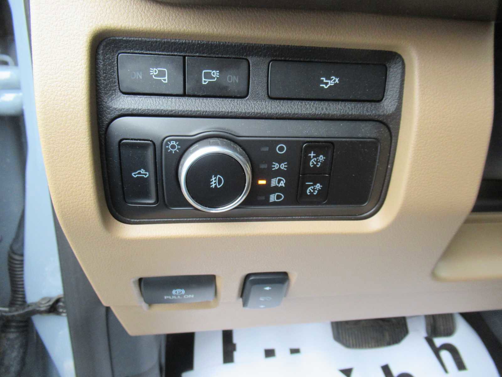 Used 2024 Ford F250 Lariat image 29