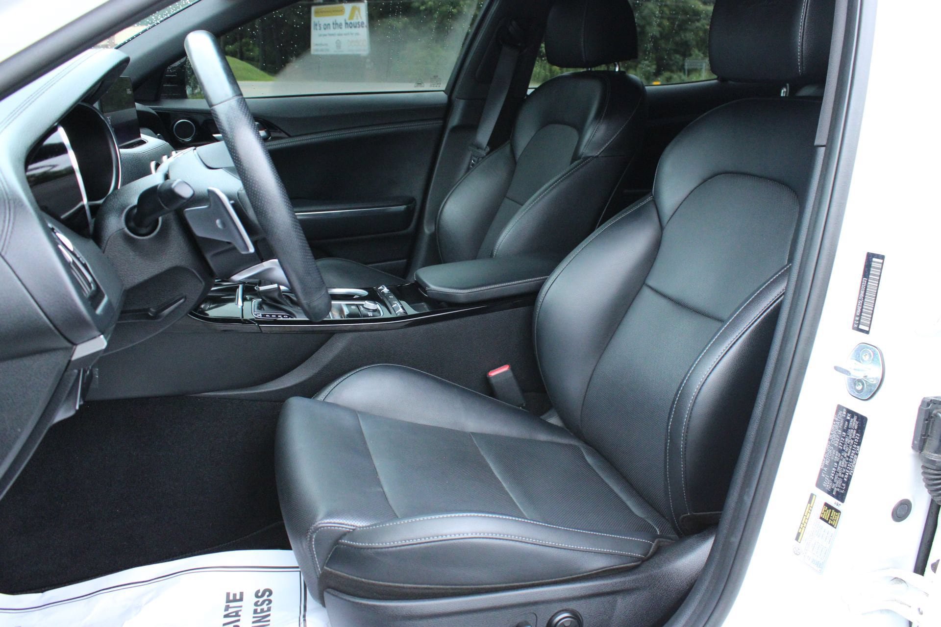 Used 2022 Kia Stinger GT-Line w/ Sun & Sound Package AWD/4WD image 18