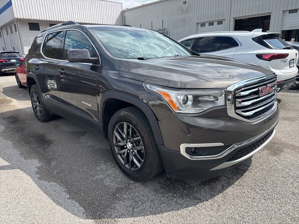 Used 2019 GMC Acadia SLT AWD/4WD image 3