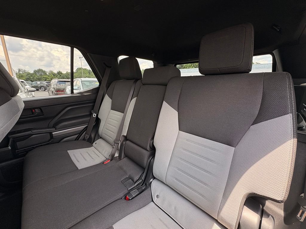 Used 2025 Toyota 4Runner TRD Sport AWD/4WD image 24