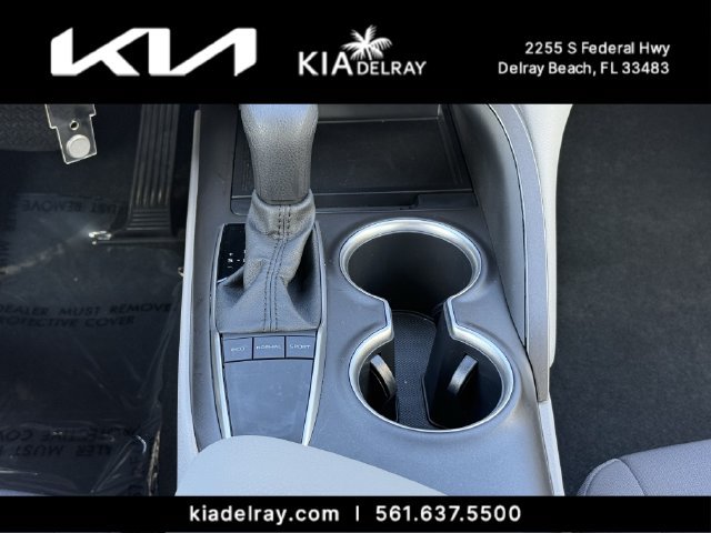 Used 2024 Toyota Camry LE FWD image 23