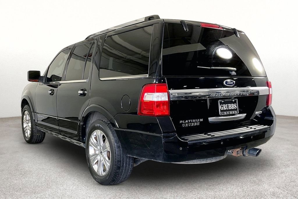 Used 2016 Ford Expedition Platinum RWD image 17