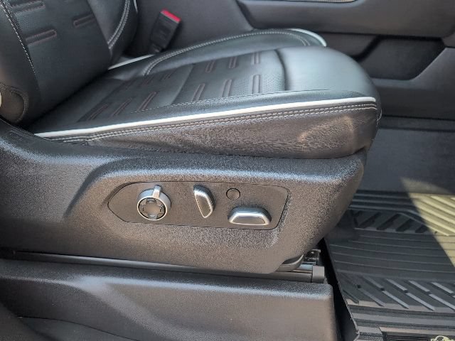 Used 2025 GMC Sierra 2500 AT4X w/ AT4X AEV Edition AWD/4WD image 56