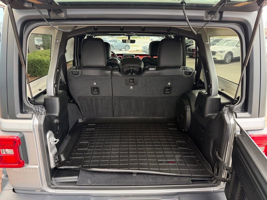 Used 2020 Jeep Wrangler Unlimited Rubicon image 24