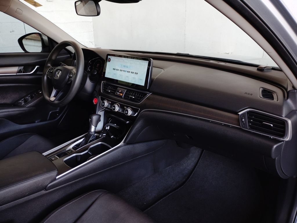 Used 2020 Honda Accord LX image 12