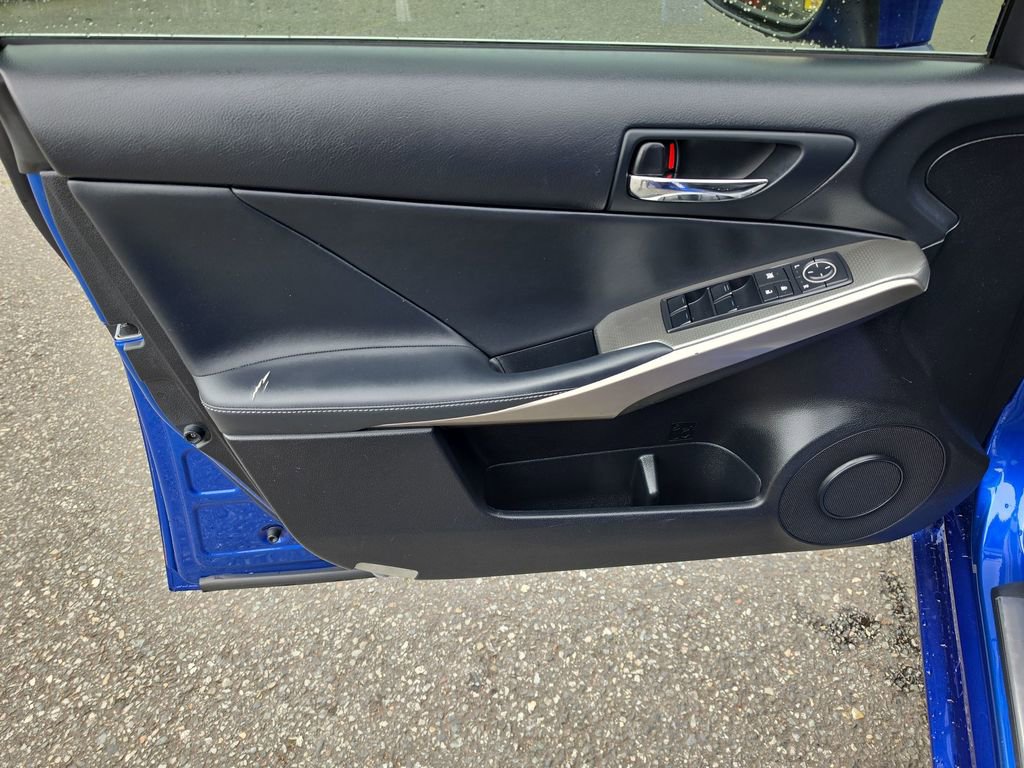 Used 2016 Lexus IS 300 AWD image 27