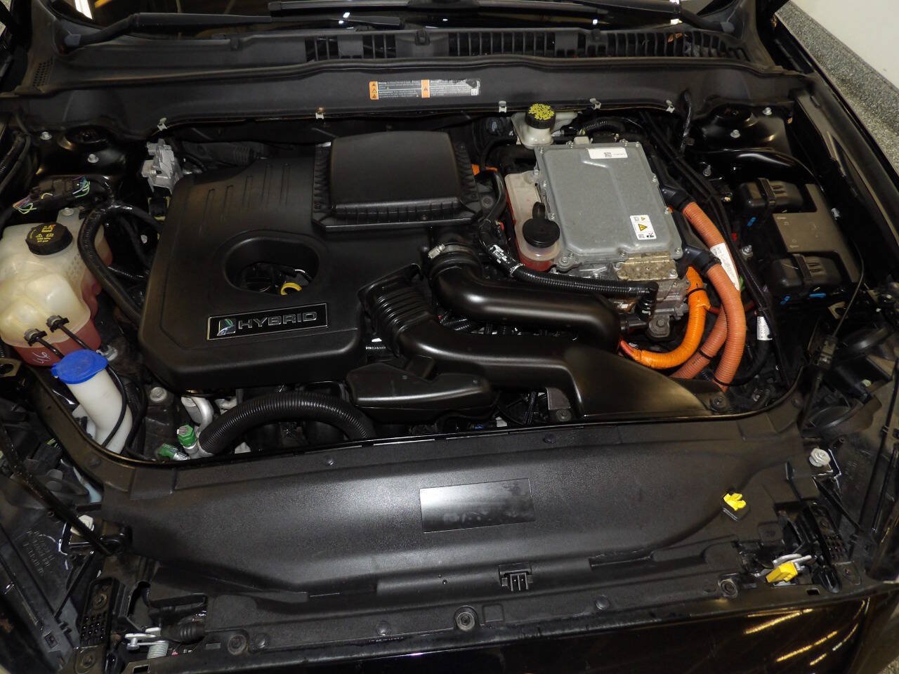 Used 2018 Ford Fusion S FWD image 22