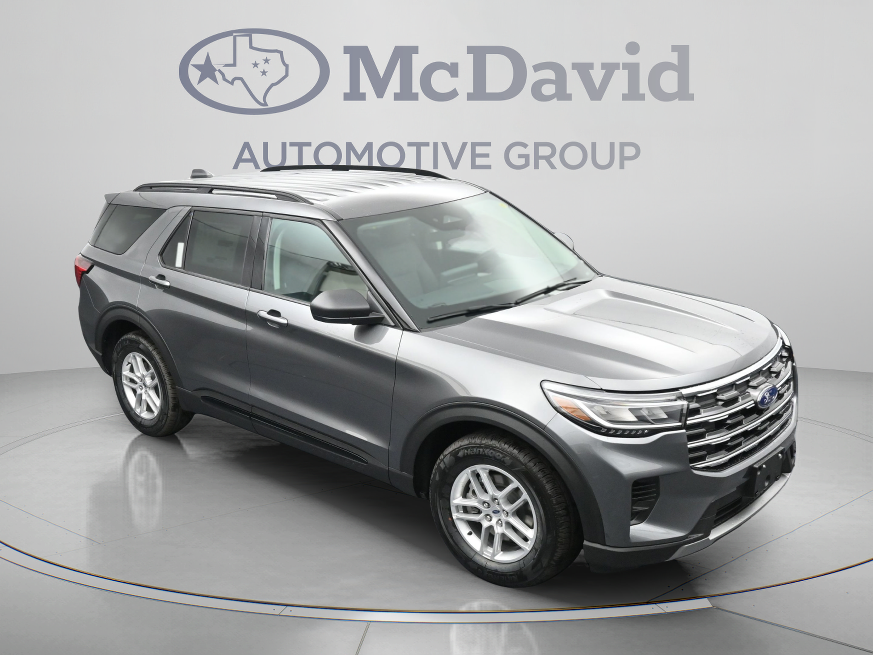 New 2026 Ford Explorer Active RWD image 18