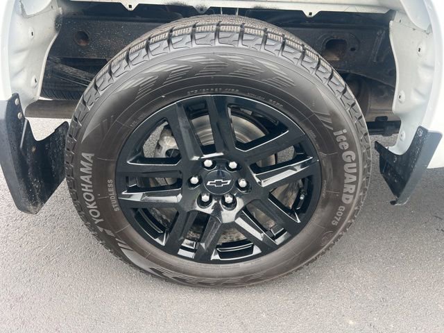 Used 2022 Chevrolet Silverado 1500 RST AWD/4WD image 9