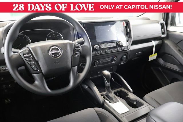 New 2025 Nissan Frontier S image 12