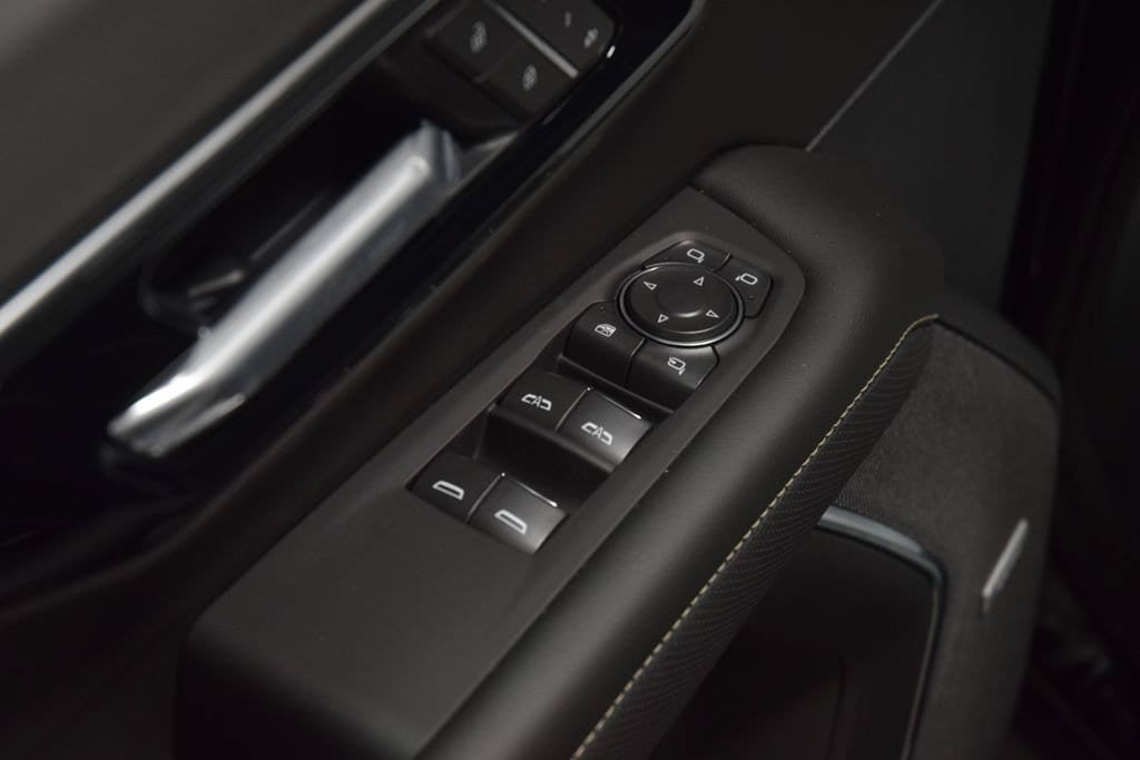 New 2026 Chevrolet Suburban Premier AWD/4WD image 50