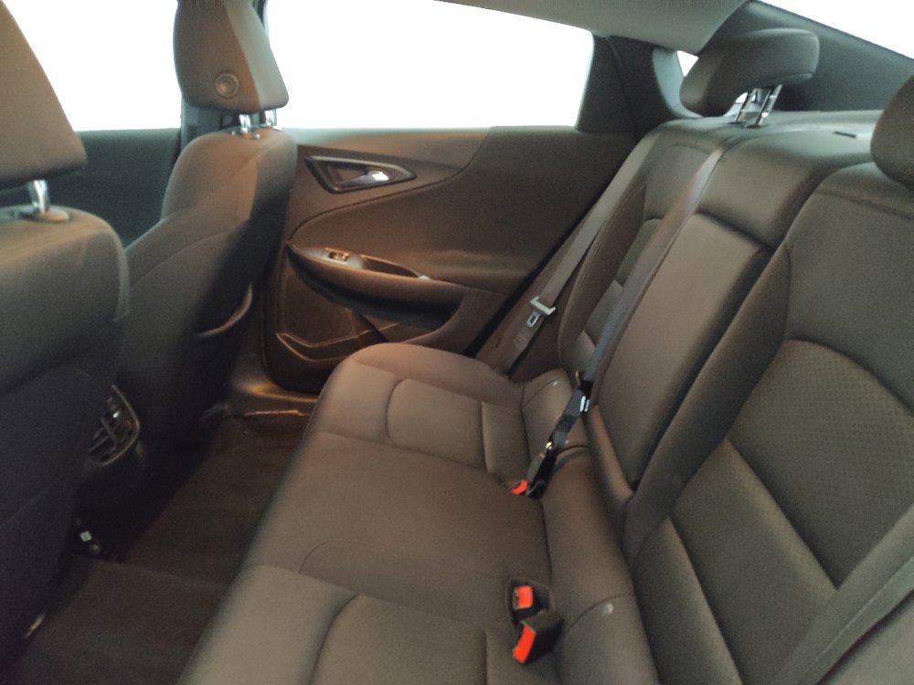 Used 2023 Chevrolet Malibu LT FWD image 18