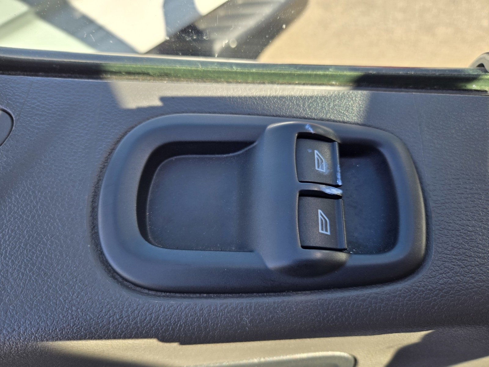 Used 2020 Ford Transit 350 XLT image 27