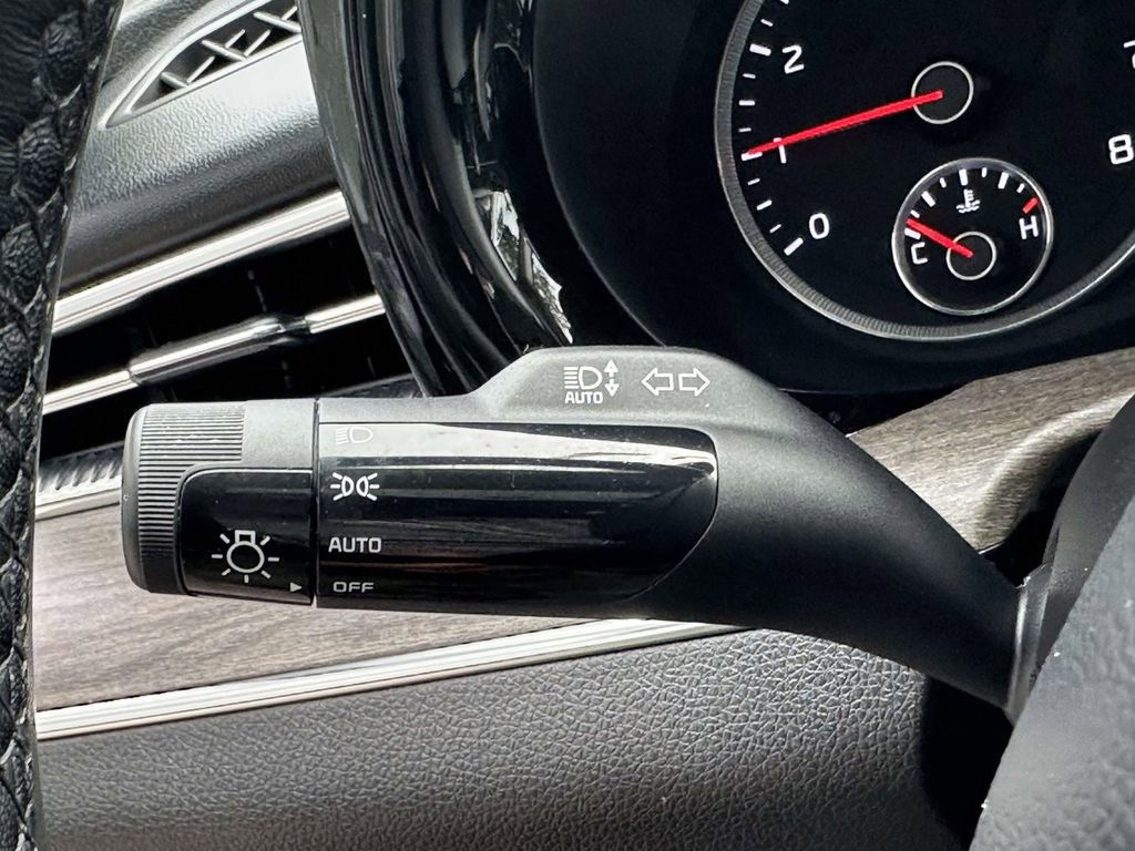 Used 2024 Kia K5 EX image 31