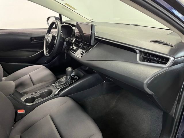 Used 2024 Toyota Corolla LE FWD image 11