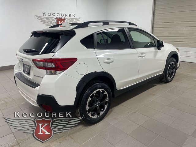 Used 2023 Subaru Crosstrek 2.0i Premium image 6