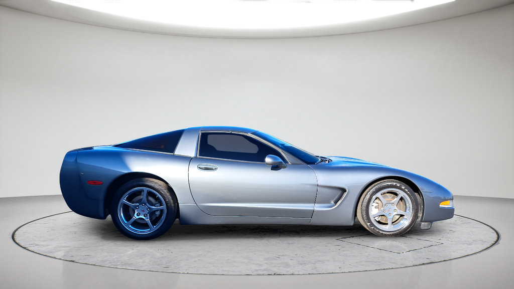 Used 2003 Chevrolet Corvette Coupe w/ Preferred Equipment Group RWD image 4