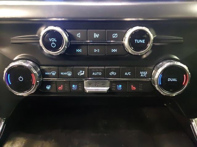 Certified 2022 Ford F150 Lariat w/ Equipment Group 502A High image 25