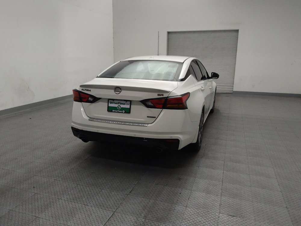 Used 2023 Nissan Altima 2.0 SR FWD image 7