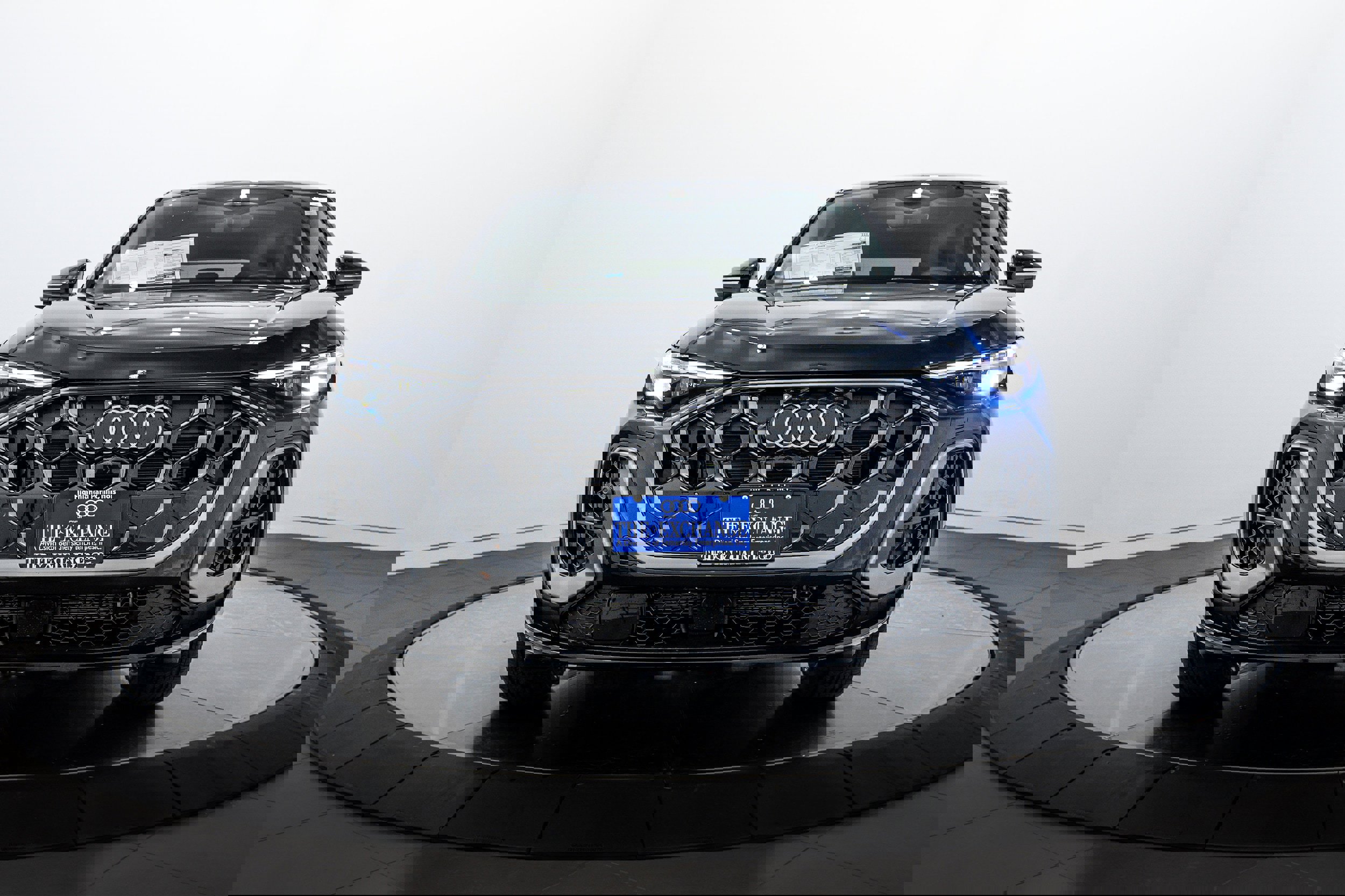 New 2025 Audi Q5 Premium Plus image 24