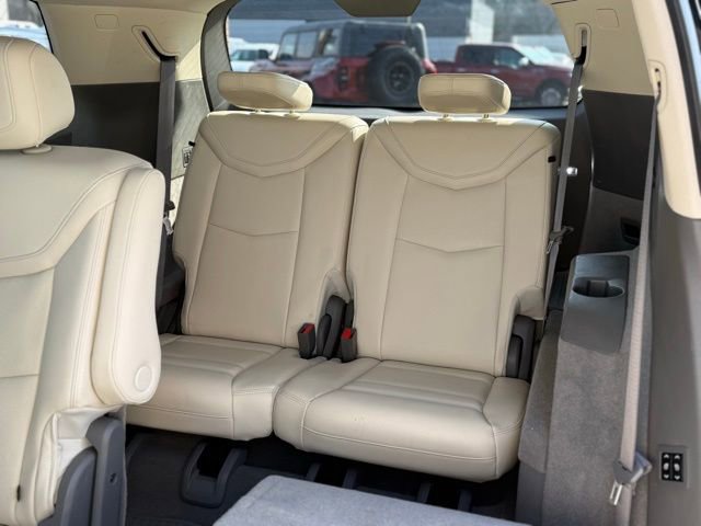 Used 2022 Cadillac XT6 Premium Luxury w/ Technology Package image 25