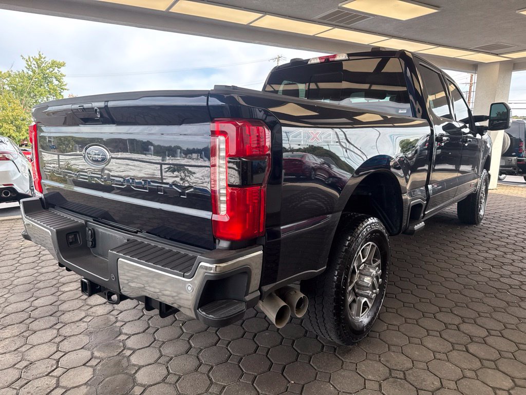 Used 2025 Ford F350 Lariat w/ Lariat Ultimate Package AWD/4WD image 6